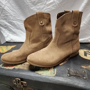 Bass Cynthia Camel Suede Western Bootie